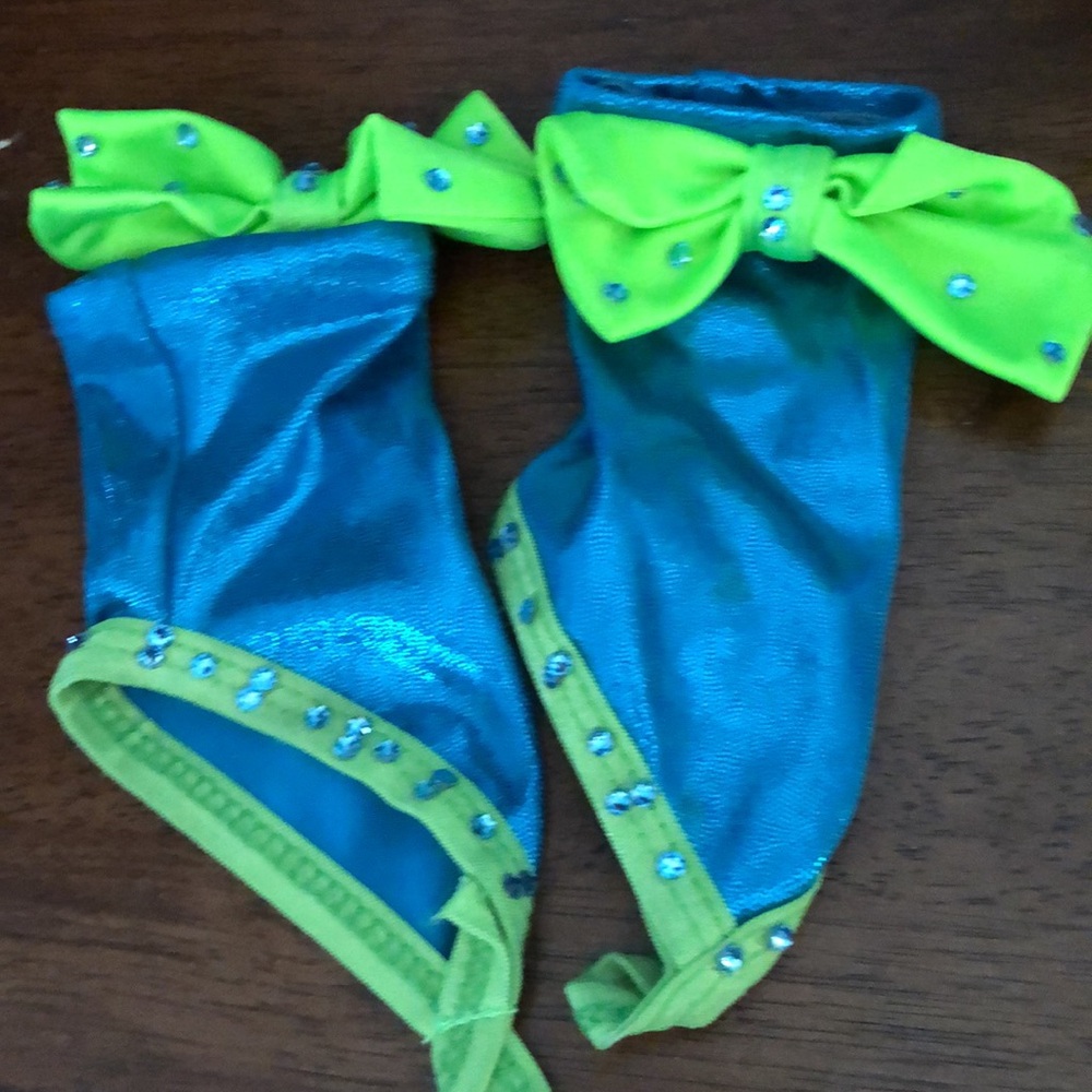 Pumpers blue & green solo costume - Picture 3 of 3